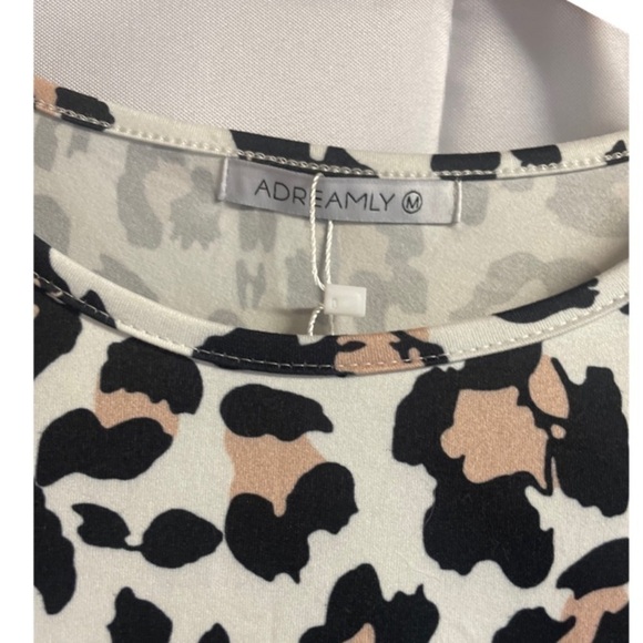 ADREAMLY NWT leopard print top. Open shoulders and crisscross straps. Womens M - Picture 3 of 4